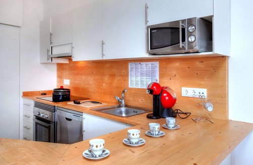 Llanca Apartment | Nice apartment for 5 guests with WIFI, TV, terrace and pets allowed