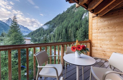 Zinal Apartment | Nice apartment for 6 guests with WIFI, TV, terrace and pets allowed