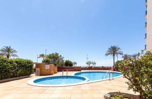 Cunit Apartment | Nice apartment for 6 guests with pool, WIFI, TV and balcony