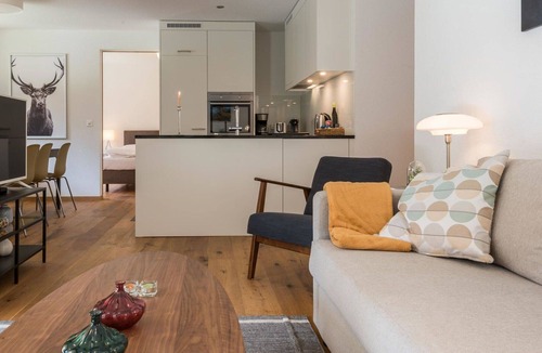 Saas Grund Apartment | Nice apartment for 7 people with WIFI, TV, balcony and pets allowed