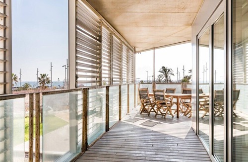 Diagonal Mar i el Front Maritim del Poblenou Apartment | Nice apartment for 8 near the sea