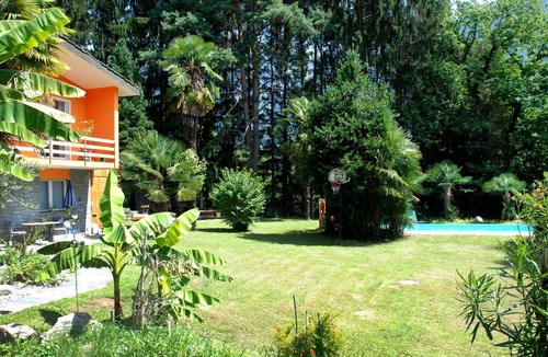 Negrentino Apartment | Nice apartment for 4 people with pool, WIFI, TV, patio, pets allowed and panoramic view