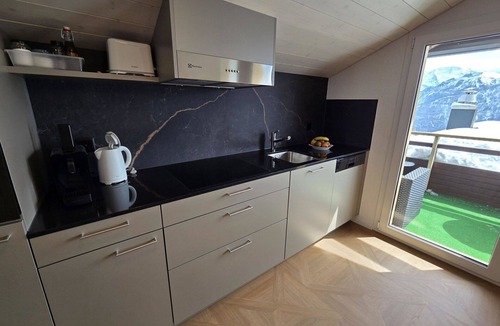 Beatenberg Apartment | Nice apartment for 3 guests with WIFI, TV and balcony