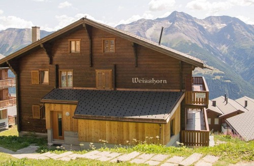 Bettmeralp Apartment | Nice apartment for 6 people with WIFI, TV and balcony