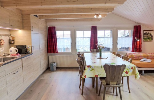 Brienzwiler Apartment | Nice apartment for 7 people with WIFI, TV, terrace, pets allowed and panoramic view