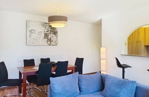 Riazzino Apartment | Nice apartment for 4 guests with A/C, WIFI, TV, patio and panoramic view