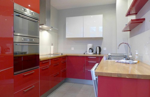 Central Interlaken Apartment | Nice apartment for 4 guests with WIFI, TV, balcony and panoramic view
