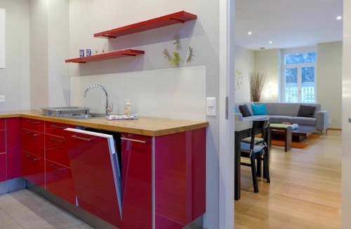 Central Interlaken Apartment | Nice apartment for 4 guests with WIFI, TV, balcony and panoramic view