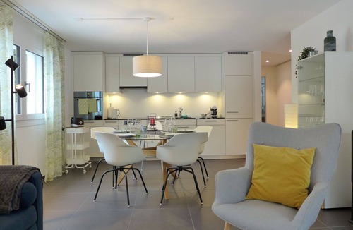 Blausee Apartment | Nice apartment for 4 guests with WIFI, TV, terrace and panoramic view