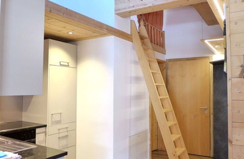 Kandersteg Apartment | Nice apartment for 3 guests with WIFI, balcony and panoramic view