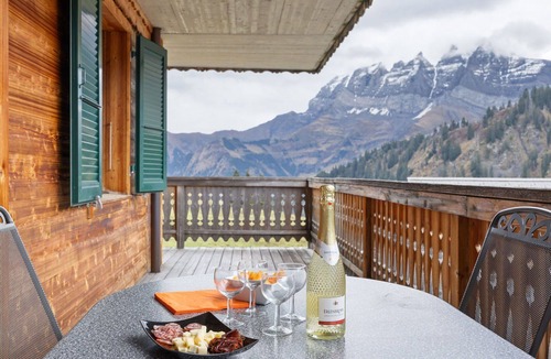 Val d'Illiez Apartment | Nice apartment for 4 people with WIFI, TV, balcony and pets allowed