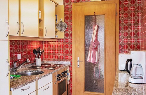 Sundlauenen Apartment | Nice apartment for 4 guests with WIFI and patio