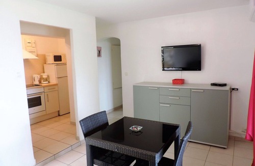 Partinello Apartment | Nice apartment for 4 people with A/C, WIFI, TV, patio, pets allowed and panoramic view