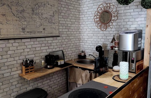 Noeux-les-Mines Apartment | Nice apartment with relaxation area