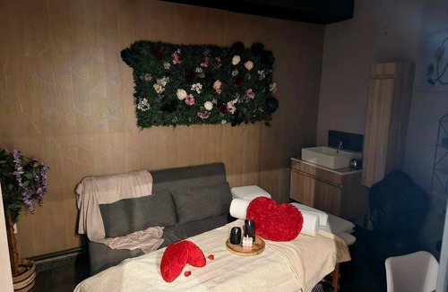 Noeux-les-Mines Apartment | Nice apartment with relaxation area