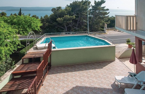 Ruskamen Apartment | Nice apartment in Lokva Rogoznica