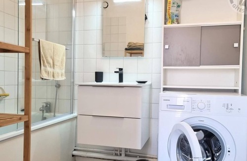 Petit-Fort-Philippe Apartment | Nice apartment ideally located