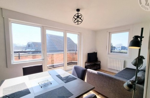 Petit-Fort-Philippe Apartment | Nice apartment ideally located