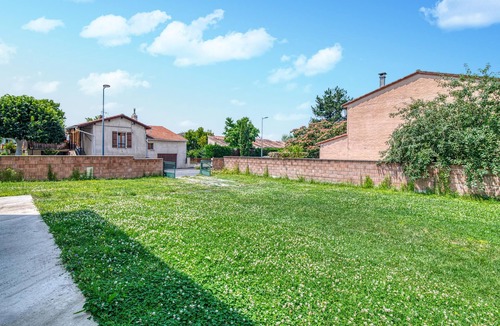 Albi Apartment | Nice apartment in Albi with WiFi