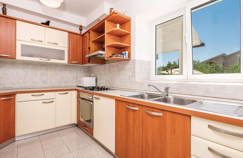 Barbat na Rabu Apartment | Nice apartment in Barbat with WiFi