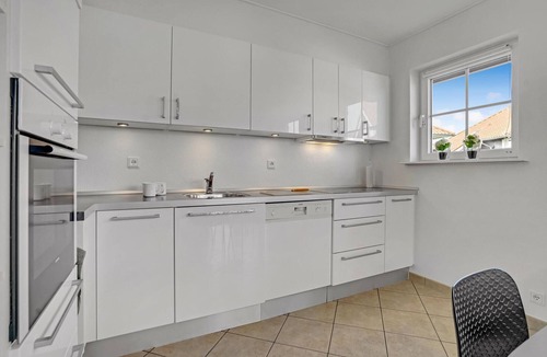 Bogense Apartment | Nice apartment in Bogense with WiFi