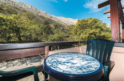 Bosana Apartment | Nice apartment in Bosana with WiFi