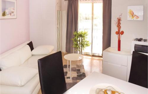 Denia Apartment | Nice Apartment In Denia With Swimming Pool
