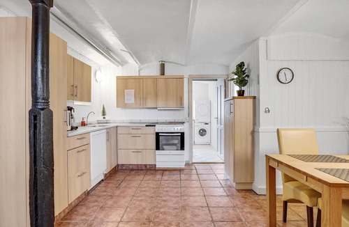 Sjaelborg Apartment | Nice apartment in Esbjerg V with WiFi