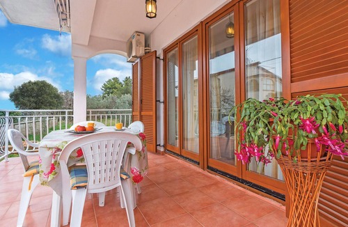 Fazana Apartment | Nice apartment in Fazana with WiFi