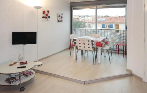 Gruissan Apartment | Nice Apartment In Gruissan With Kitchen