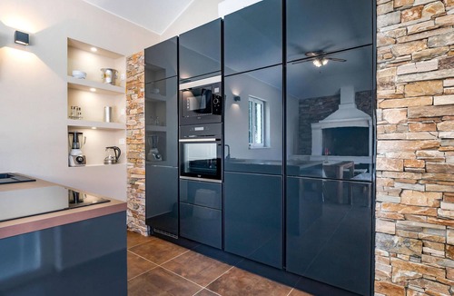 Marceljani Apartment | Nice apartment in Labin with swimming pool