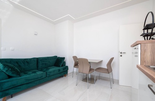 Marceljani Apartment | Nice apartment in Labin with swimming pool