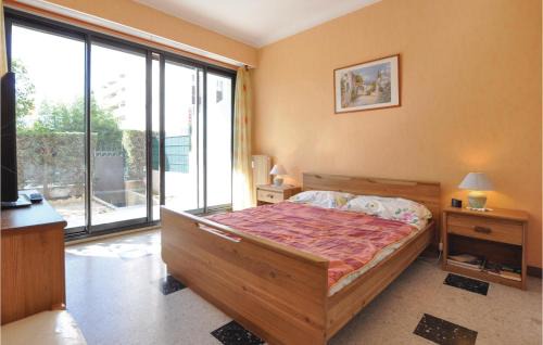 Le Cannet Apartment | Nice Apartment In Le Cannet With Wifi