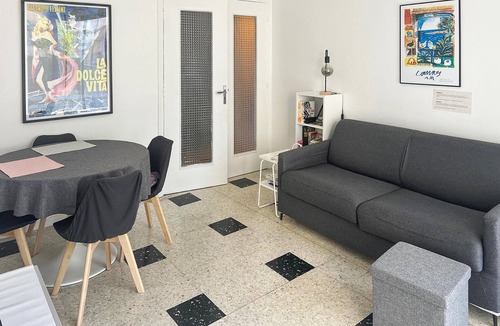 Le Cannet Apartment | Nice apartment in Le Cannet with WiFi