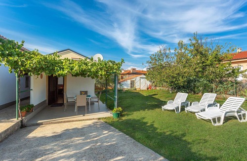 Milohnici Apartment | Nice apartment in Linardici with WiFi