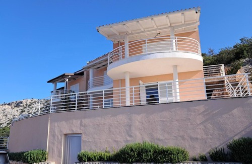 Lukovo Apartment | Nice apartment in Lukovo with house sea view