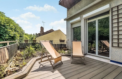 Montreuil Apartment | Nice apartment in Montreuil with WiFi