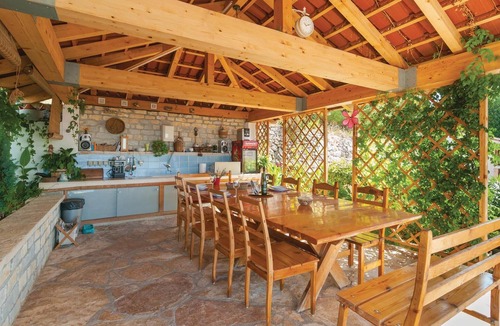 Split Apartment | Nice apartment in Mravince