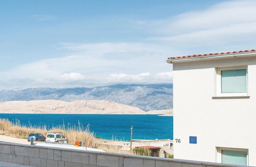 Pag Apartment | Nice apartment in Pag with house sea view