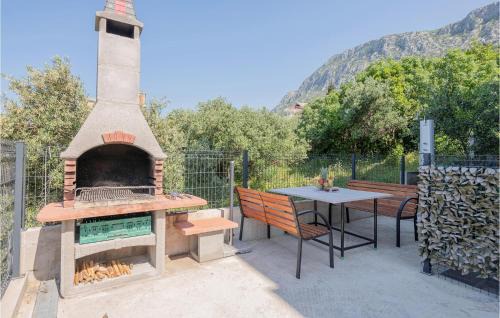 Podaca Apartment | Nice Apartment In Podaca With Wifi