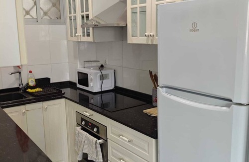 Patraix Apartment | Nice apartment in quiet neighborhood near downtown