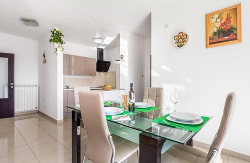 Kastav Apartment | Nice apartment in Rijeka
