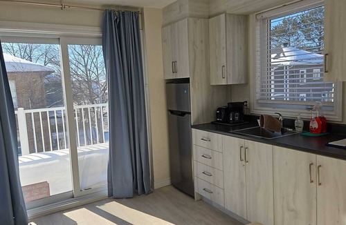 Rimouski-Neigette Apartment | Nice apartment in Rimouski with parking
