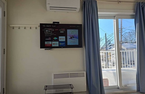Rimouski-Neigette Apartment | Nice apartment in Rimouski with parking