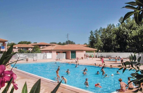 Saint-Cyprien Plage Apartment | Nice apartment in St. Cyprien