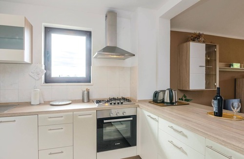 Sveti Filip i Jakov Apartment | Nice apartment in Sukosan