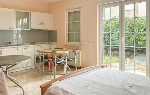 Trpanj Apartment | Nice Apartment In Trpanj With Lake View