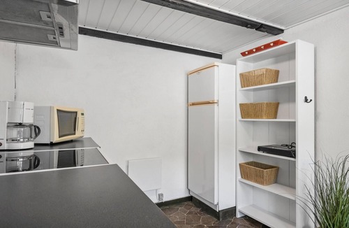 Ulfborg Apartment | Nice apartment in Ulfborg with WiFi