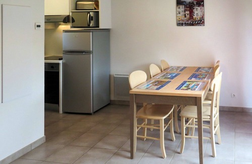 Montignac House | Nice apartment in villa for 6 guests with pool, WIFI, TV, terrace and pets allowed