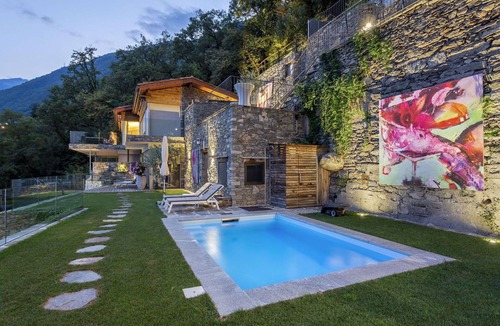 Ascona Villa | Nice apartment in villa for 2 people with internet, A/C, pool, TV, patio and panoramic view